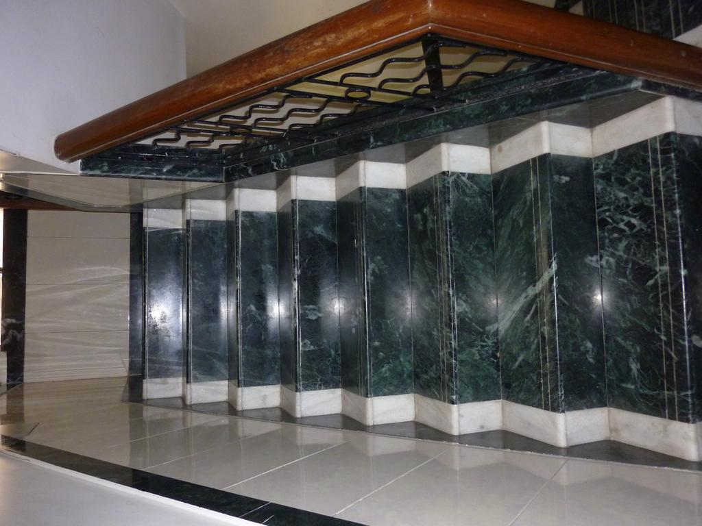 Hotel Karan Palace Mumbai Exterior photo